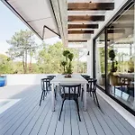 Casa Da Alegria, Vale Do Lobo * אלמנסיל