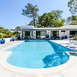 Casa Da Alegria, Vale Do Lobo